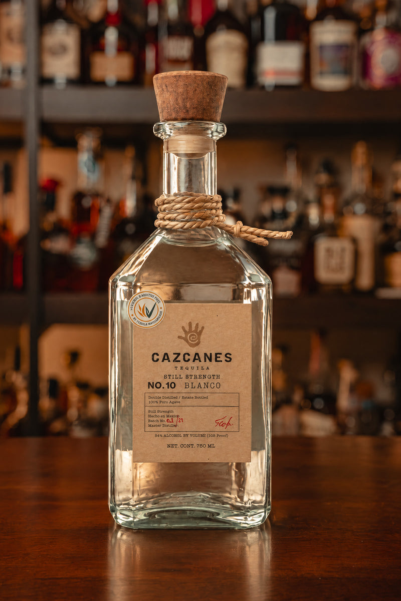 Cazcanes No. 10 Still Strength Blanco