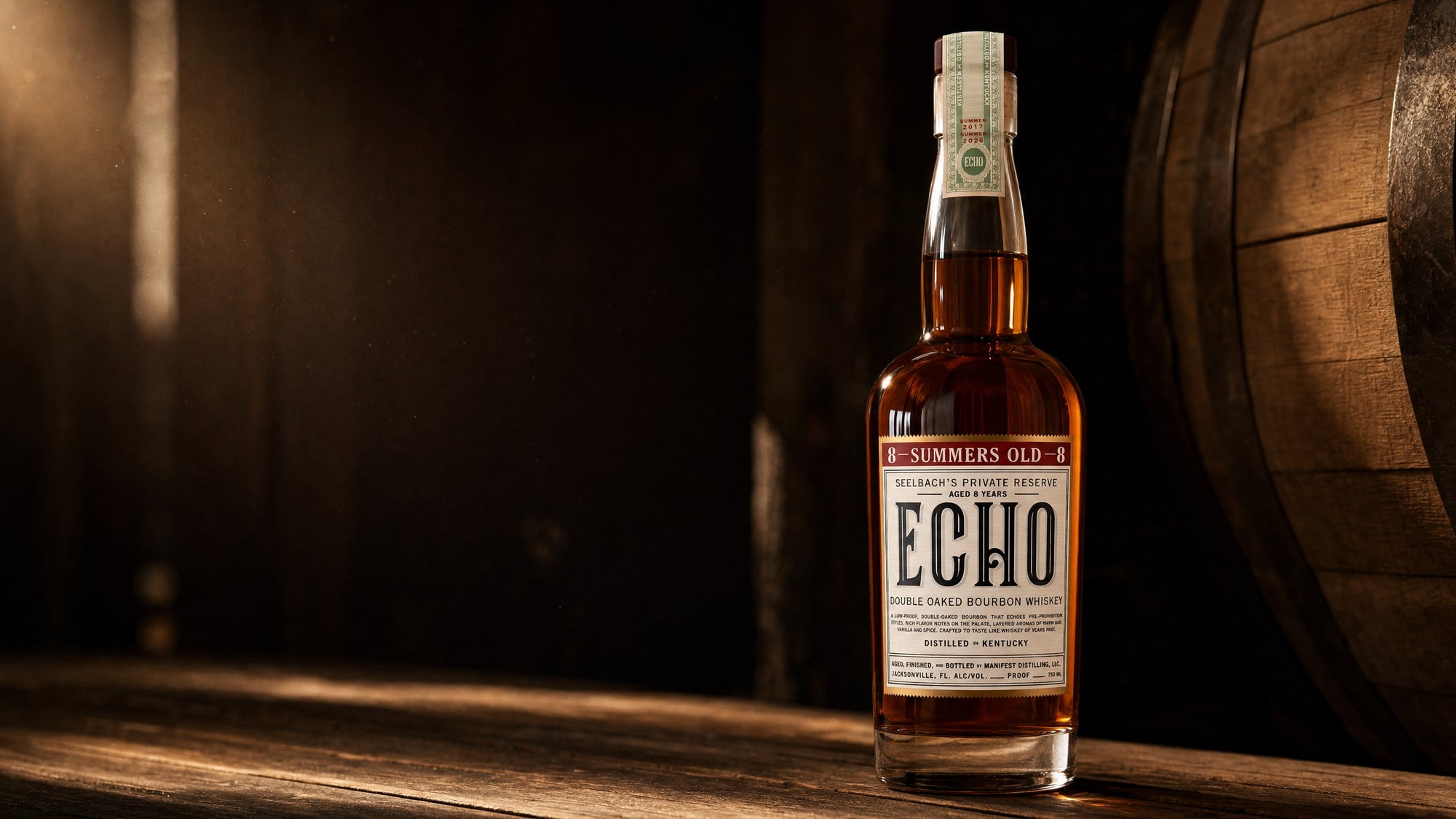 Seelbach's hero — desktop (bottle_forward_still)