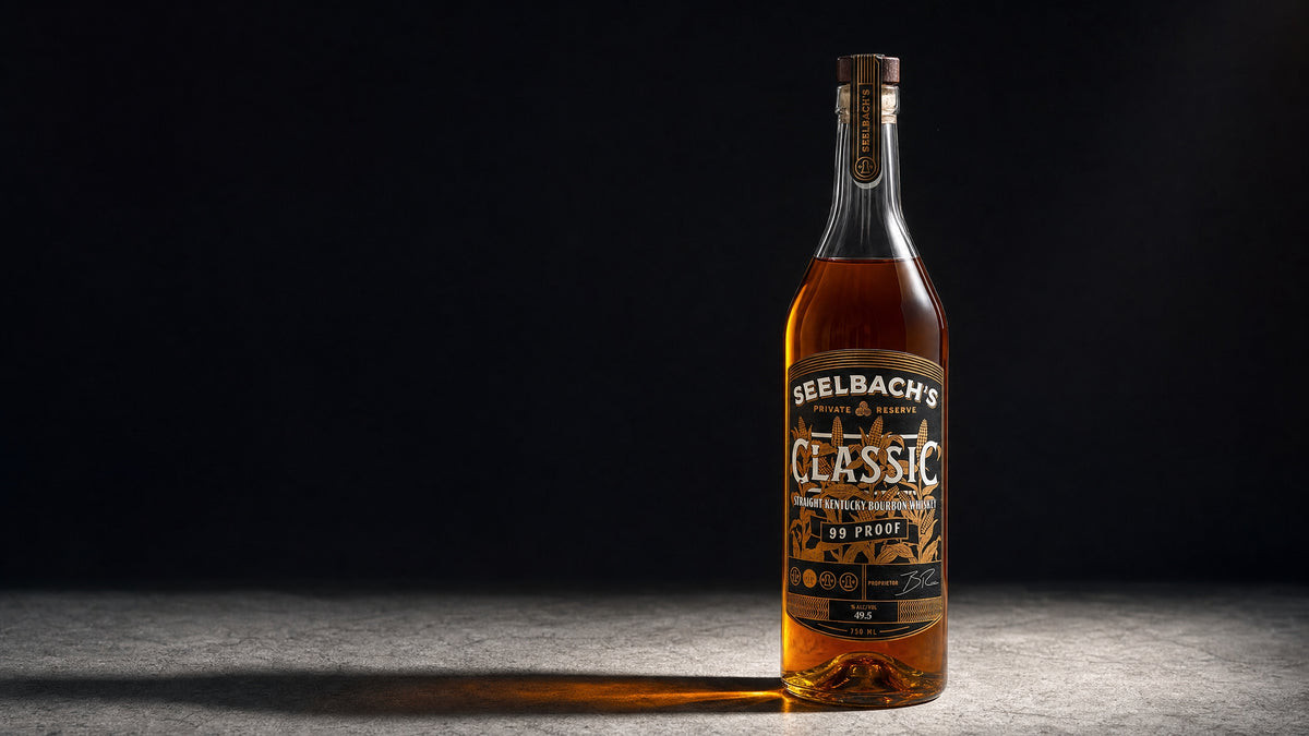 Seelbach's hero — desktop (bottle_forward_still)