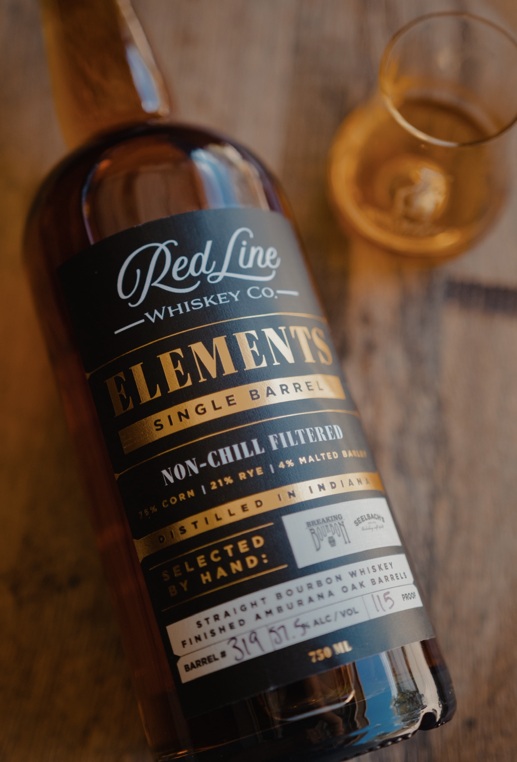 Red　Single　Line　Whiskey　Finished　Amburana　Co.　ELEMENTS　Barrel　Bourbon　–　Seelbach's